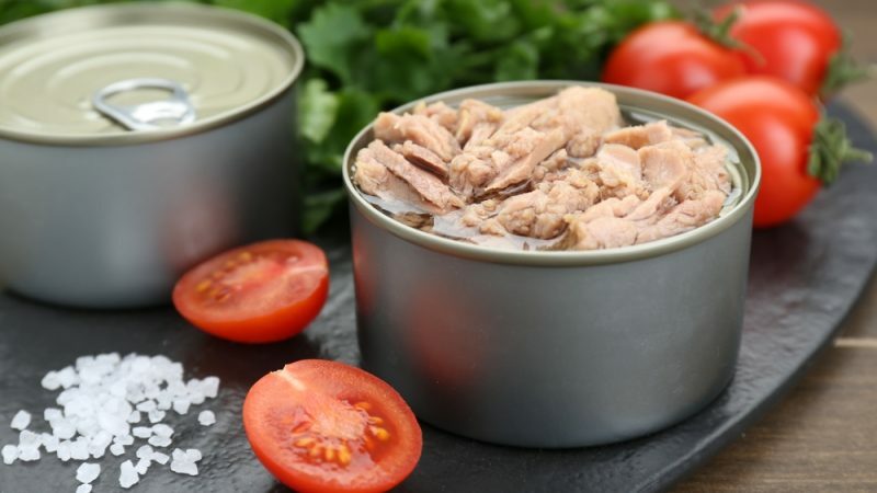https://www.euractiv.com/section/agriculture-food/news/ngos-and-fishermen-call-for-clearer-labelling-rules-on-canned-fish/