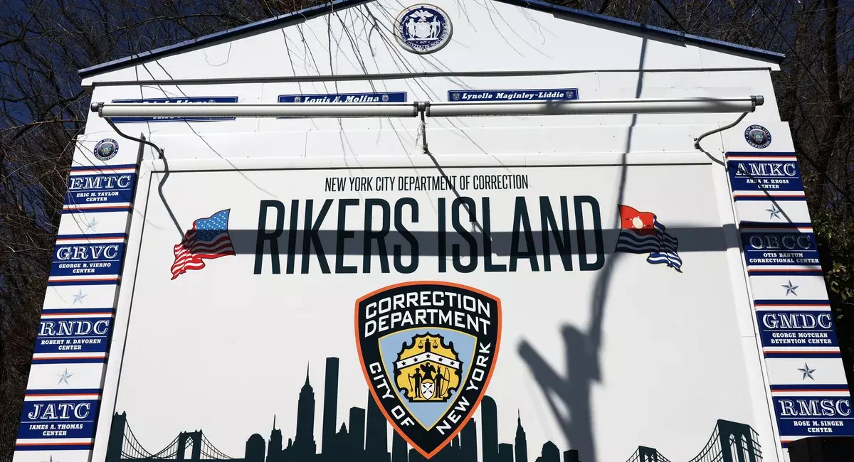 A federal judge is hearing arguments on whether New York City has failed to reduce violence at Rikers Island, potentially leading to the appointment of a receiver to take over control of the facility.