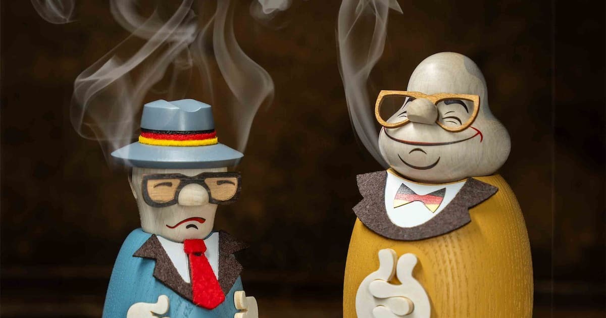 Räuchermännchen „Erich“ und „Helmut“ von der Seiffener Volkskunst.