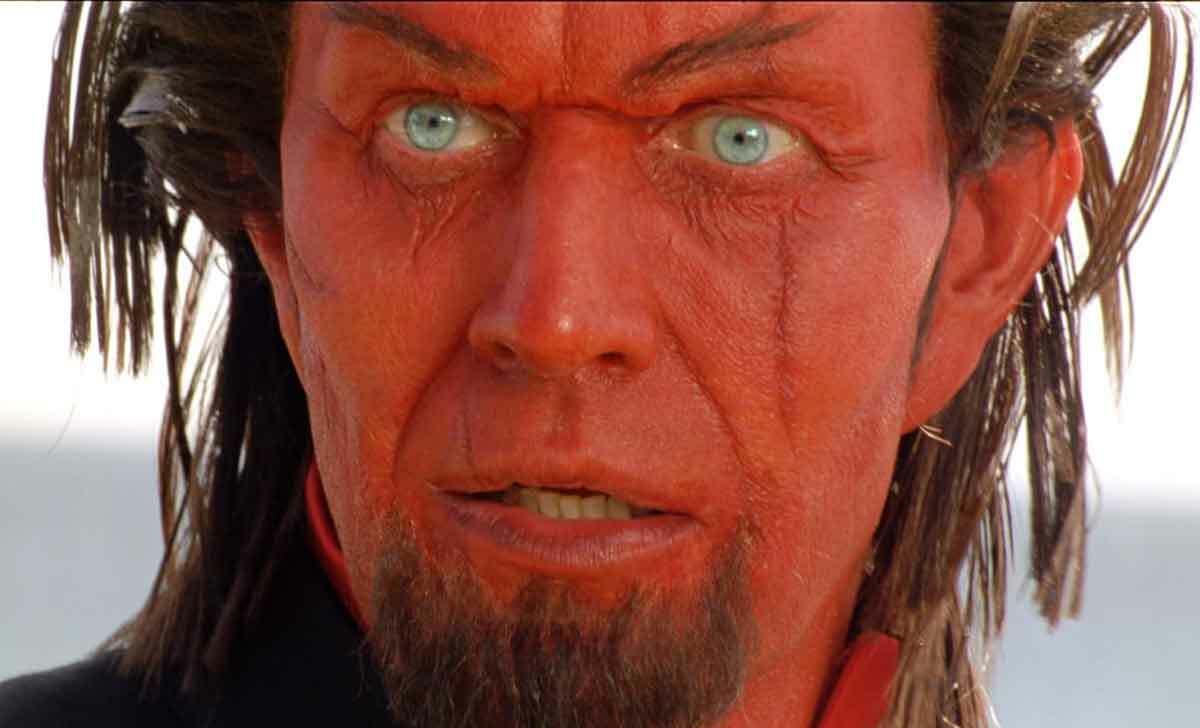 Jason Flemyng como Azazel