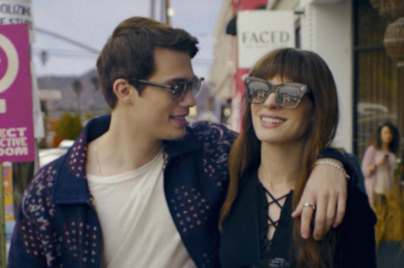 Nicholas Galitzine and Anne Hathaway in 'The Idea of You'