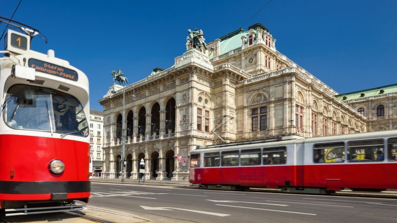 https://www.euractiv.com/section/energy-environment/special_report/energy-and-mobility-crucial-to-meeting-climate-goals-in-new-eu-mandate/