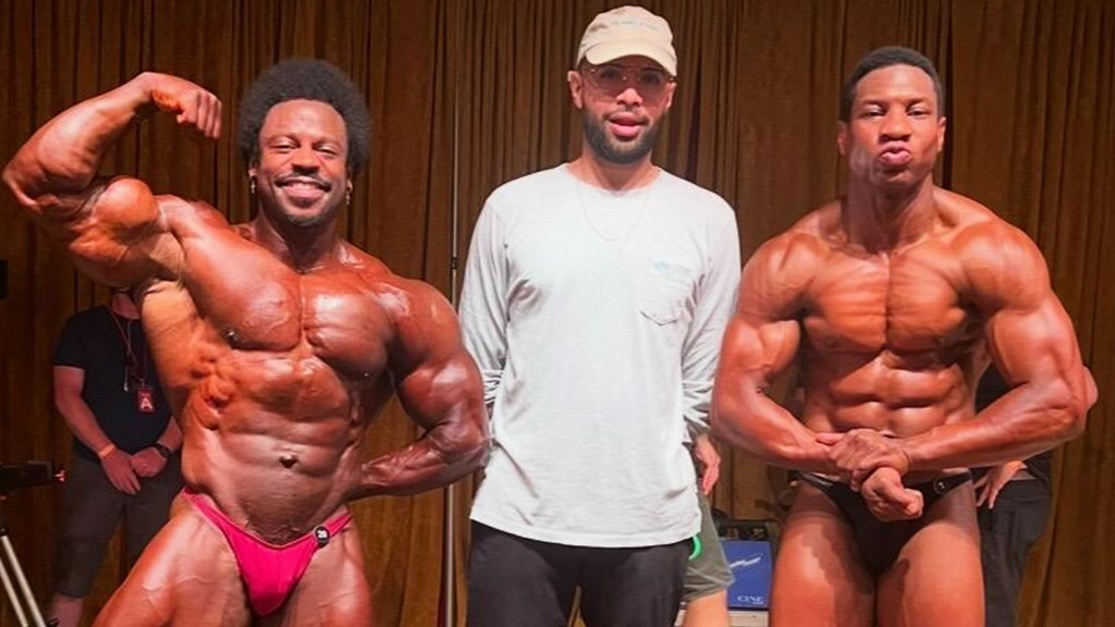 Jonathan Majors Flex  Briarcliff Sets March 21, 2025 Magazine Dreams Bow