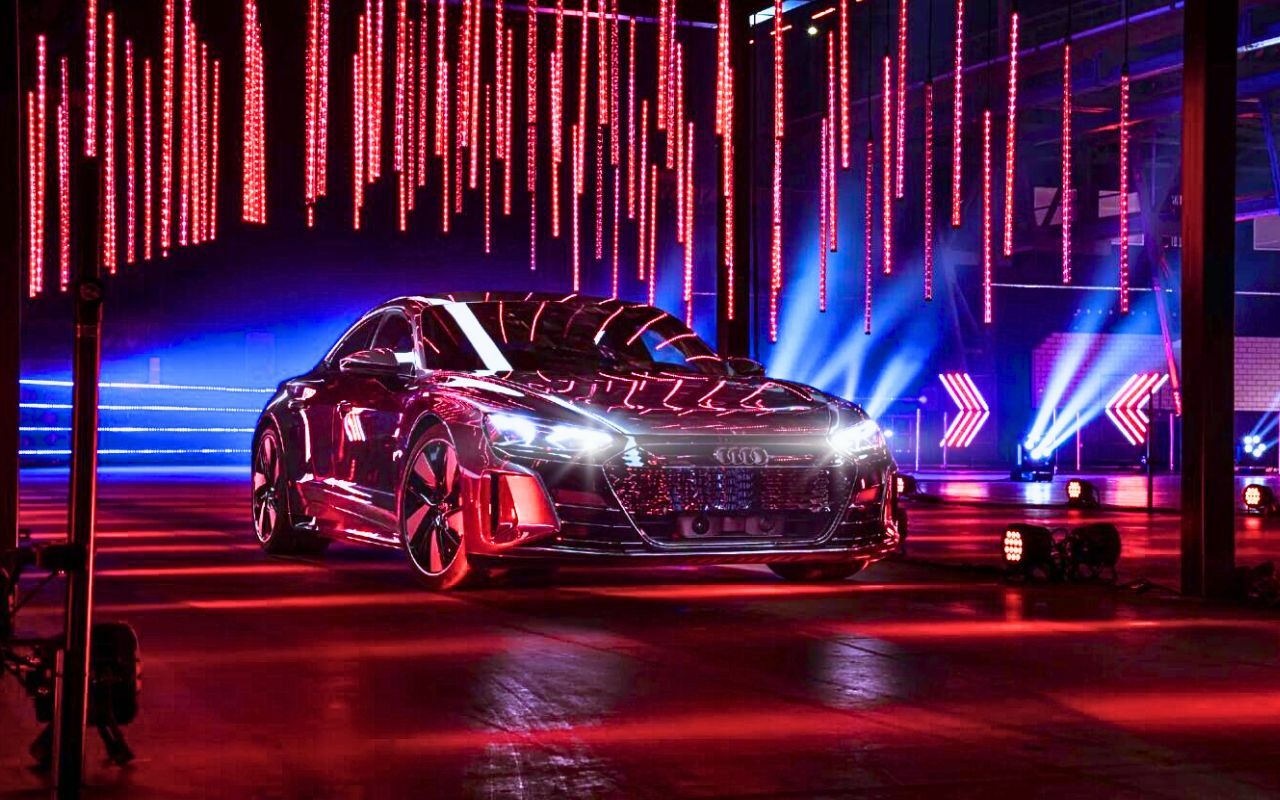 600 km et 8 minutes de recharge : L'Inde écrase la Chine et les États-Unis avec cette voiture futuriste qui fait trembler l'industrie des énergies fossiles