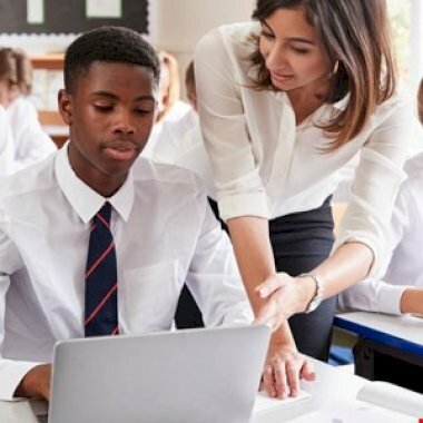 aws-announces-5m-grant-for-cyber-education-in-the-uk-–-source:-wwwinfosecurity-magazine.com