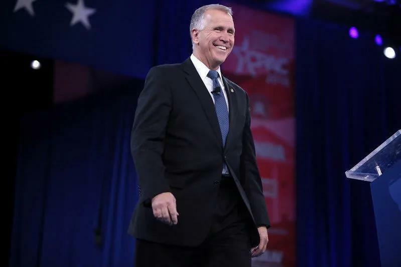 'Utter disgrace': 'Coward' Thom Tillis enrages internet with fate-sealing vote on Hegseth