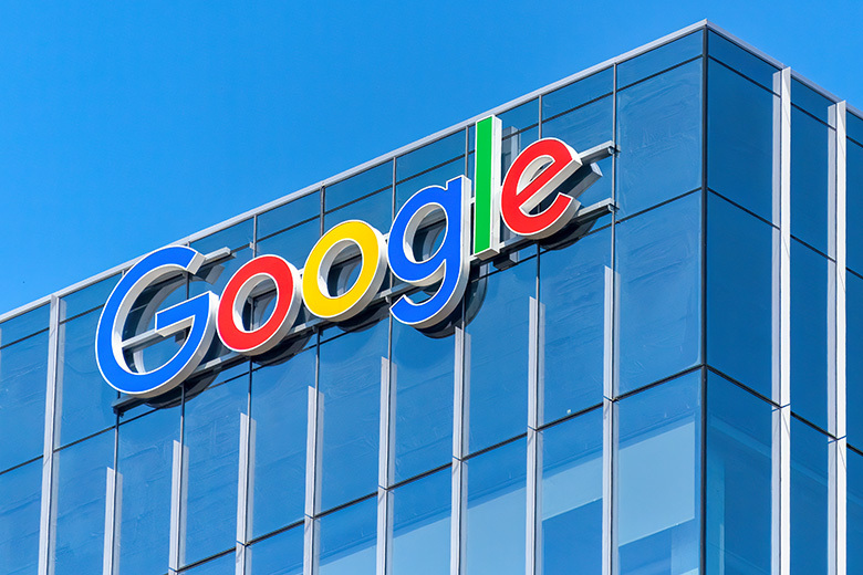 Logo of Google on skyscraper