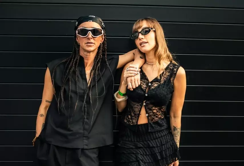 Hold Me by Hannah Wants featuring ARA. Photo by Lukas Welling