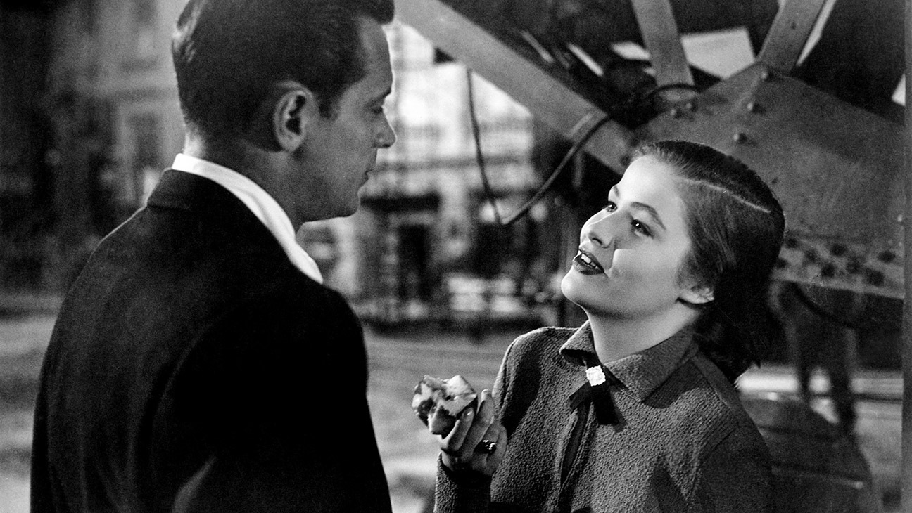 Sunset Boulevard, from left, William Holden, Nancy Olson, 1950