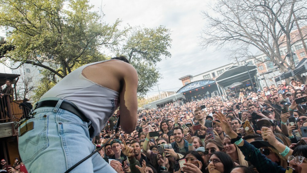 AUSTIN, TEXAS - MARCH 16: Jack Antonoff of Bleachers performs live on the rail during the 2019 SXSW Conference and Festival on March 16, 2019 in Austin, Texas. (Photo by Jim Bennett/WireImage)