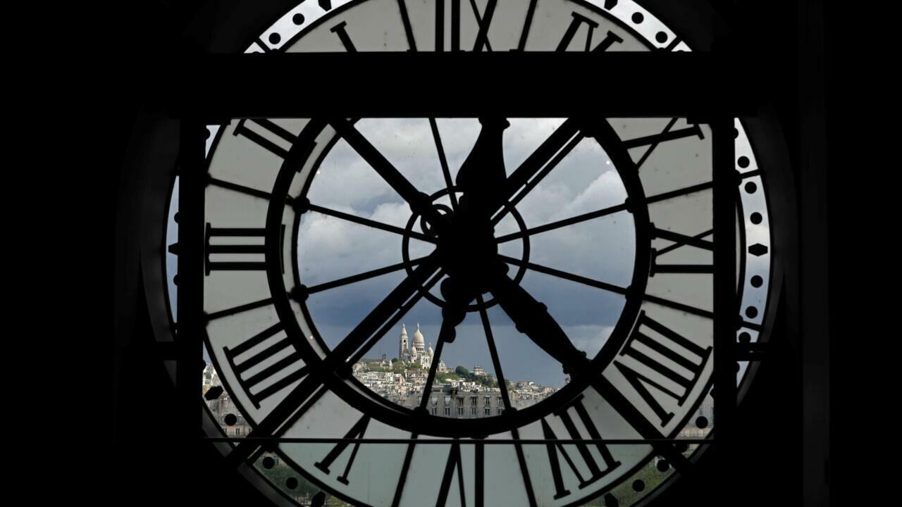 A clock face in a clock tower, seen from the inside. | © Thomas COEX / AFP/File