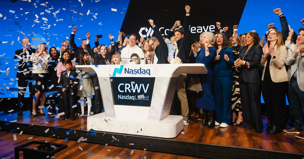 CoreWeave, which runs data centers that help power giant A.I. systems, raised $1.5 billion in its initial offering, less than the $4 billion that analysts had anticipated.