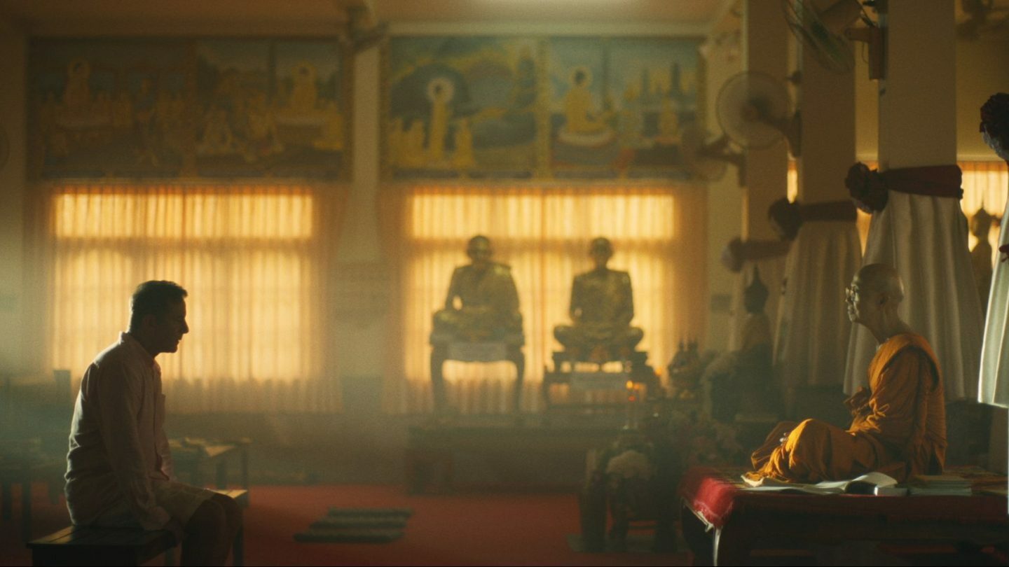 Jason Isaacs with Suthichai Yoon in ‘The White Lotus’ season three.