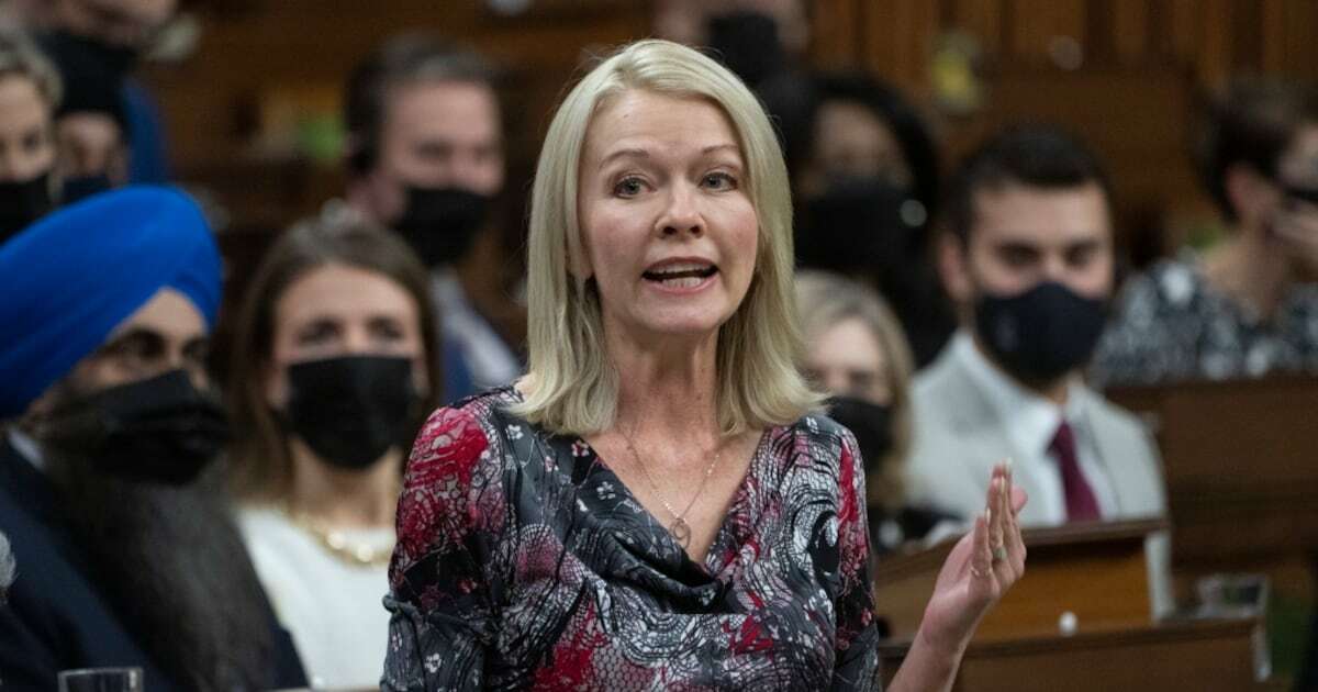 Conservative Party interim Leader Candice Bergen rises during Question Period, in Ottawa, Thursday, Feb. 3, 2022. THE CANADIAN PRESS/Adrian Wyld 