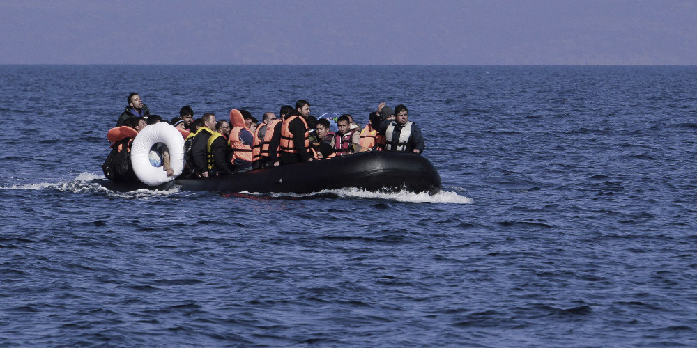 Νέα βάρκα με μετανάστες νότια της Γαύδου