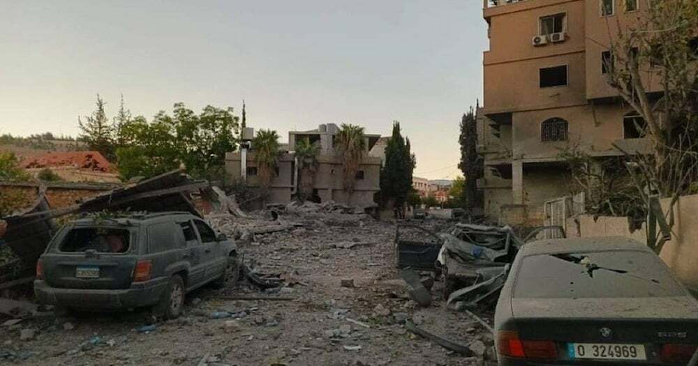 The aftermath of a bombing using a US provided JDAM kit on the Lebanese town of Yunin, Bekaa Valley, November 2024 (Human Rights Watch via X)