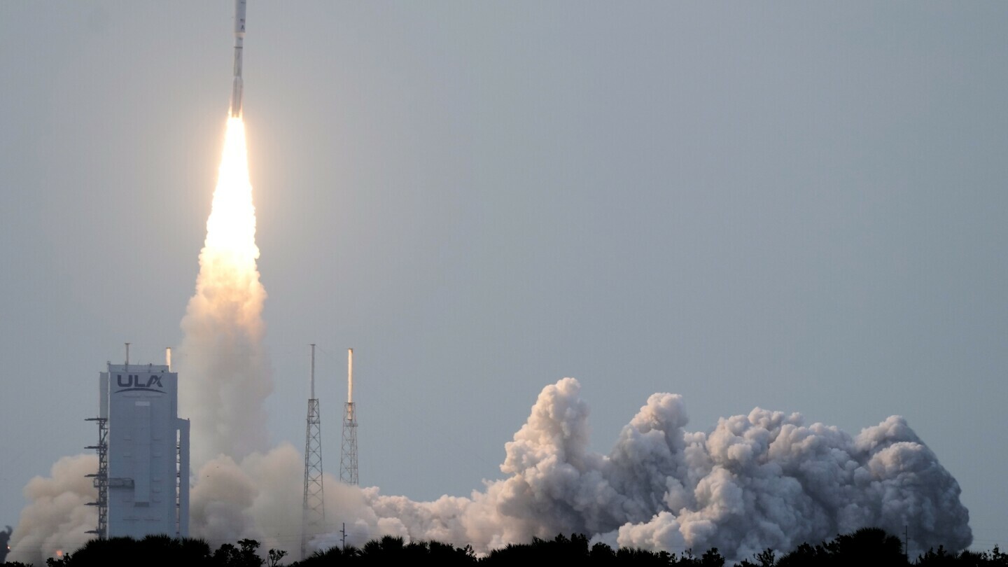 A United Launch Alliance Atlas V rocket with a payload of 27 of Amazon's Project Kuiper internet satellites lifts off from Launch Complex 41 at the Cape Canaveral Space Force Station, Monday, April 28, 2025, in Cape Canaveral, Fla. (AP Photo/John Raoux)