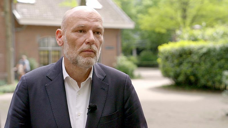 Gemeente Amsterdam wil regeling voor Surinaamse oud-Nederlanders versoepelen: 'Historisch onrecht en dat kunnen we nu rechtzetten'