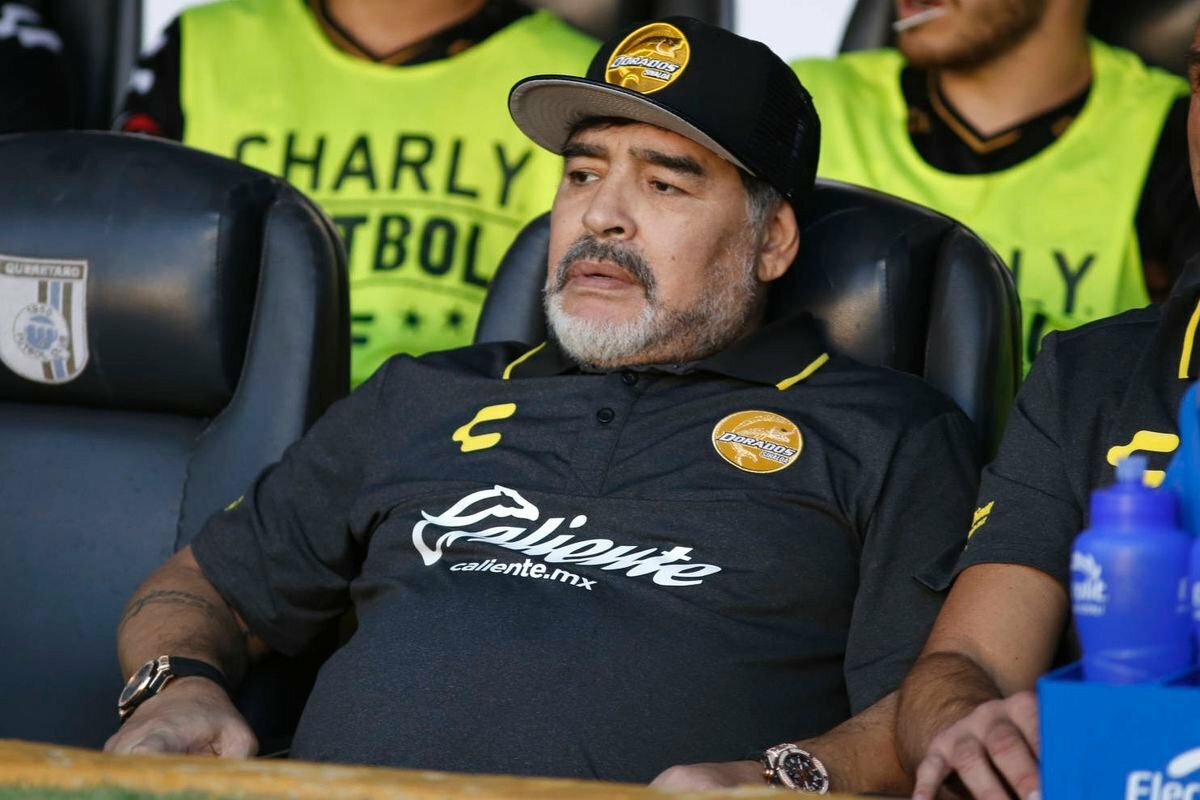 Maradona's Doctor Recalls "Self-Destructive" Behavior Before Legendary Footballer's Death Occurred