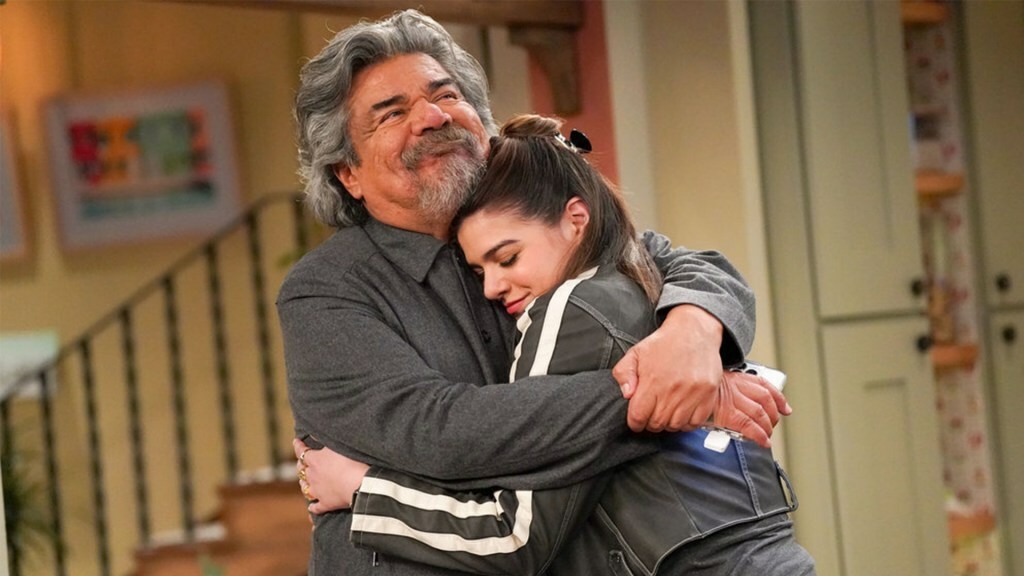 George Lopez and Mayan Lopez on 'Lopez Vs. Lopez'