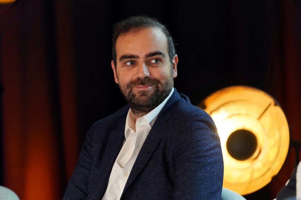 Pathé President On Cannes Opener Leave One Day; Move Back Into UK Film