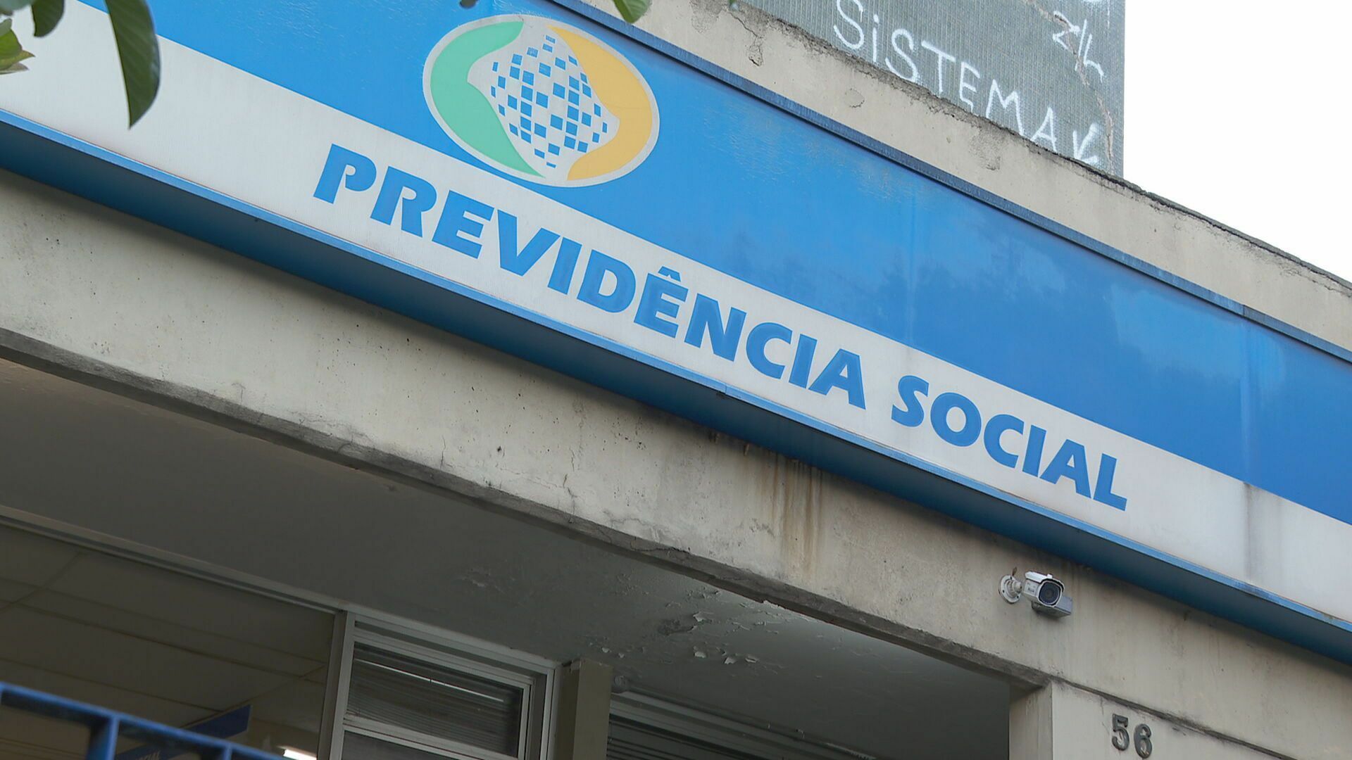 INSS revela fraude maior que crise do Pix e saúde de Bolsonaro