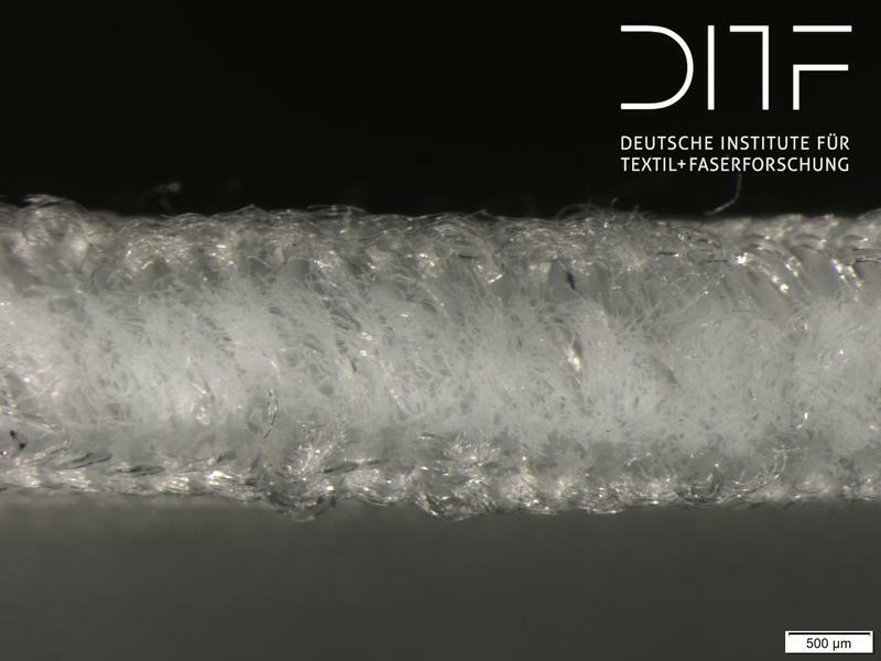 Pressure-resistant spacer fabrics are used as textile filling cores for vacuum insulation elements. In the knitting process, the pore properties can be flexibly adjusted by yarn and weave selection. 