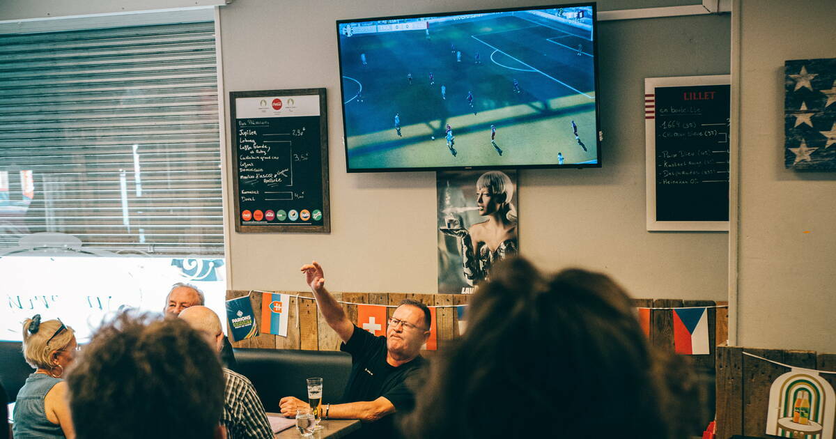 A Leers, devant le match France-Pologne lors de l'Euro 2024, le 25 juin.