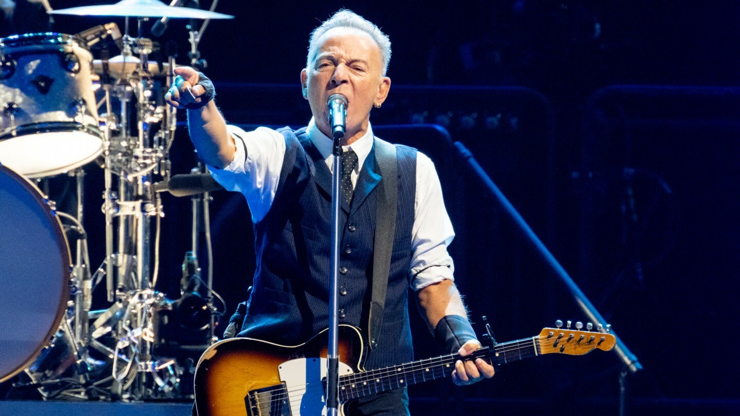 bruce-springsteen-trump-investigation