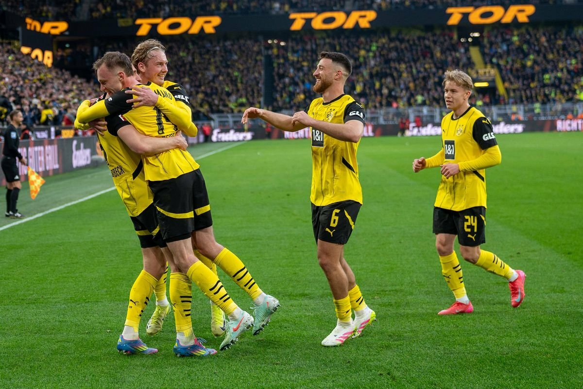 Borussia Dortmund Beats Mainz, Climbs to 10th Place in Bundesliga Standings