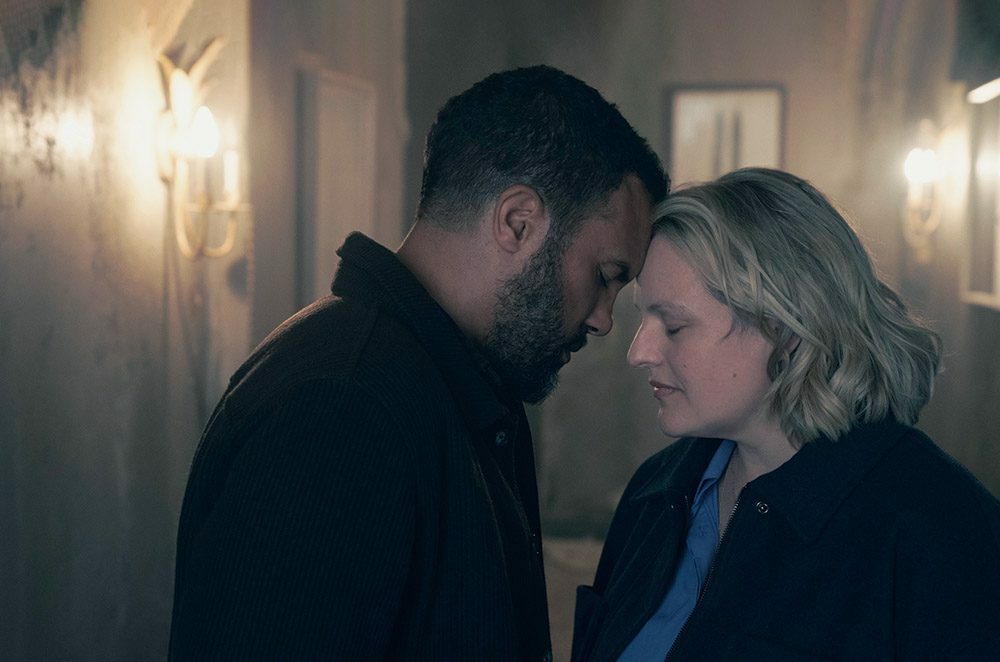 Moss as June with her pre-Gilead husband, Luke (played by O-T Fagbenle), who conspire in a resistance movement.
