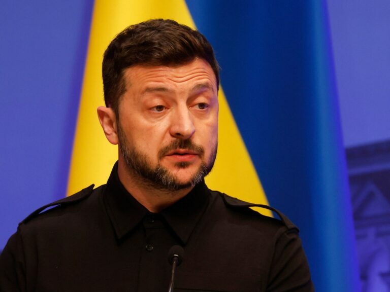 Ukraine NATO Beitritt: B9-Staaten fordern Aufnahme Ukraine NATO Beitritt: B9-Staaten fordern Aufnahme