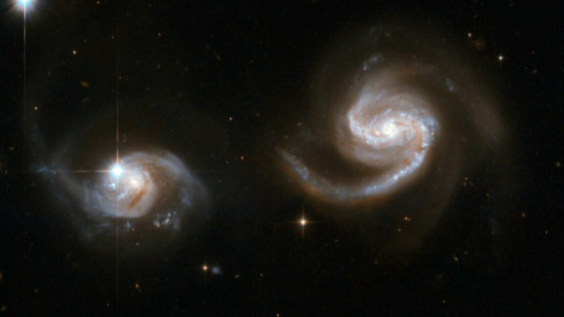 NGC 6786, a pair of interacting galaxies.