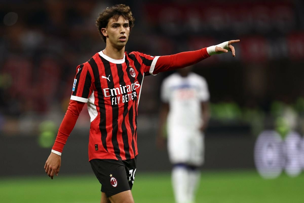 João Félix Receives Boca Juniors Jersey Amid Benfica Transfer Rumors