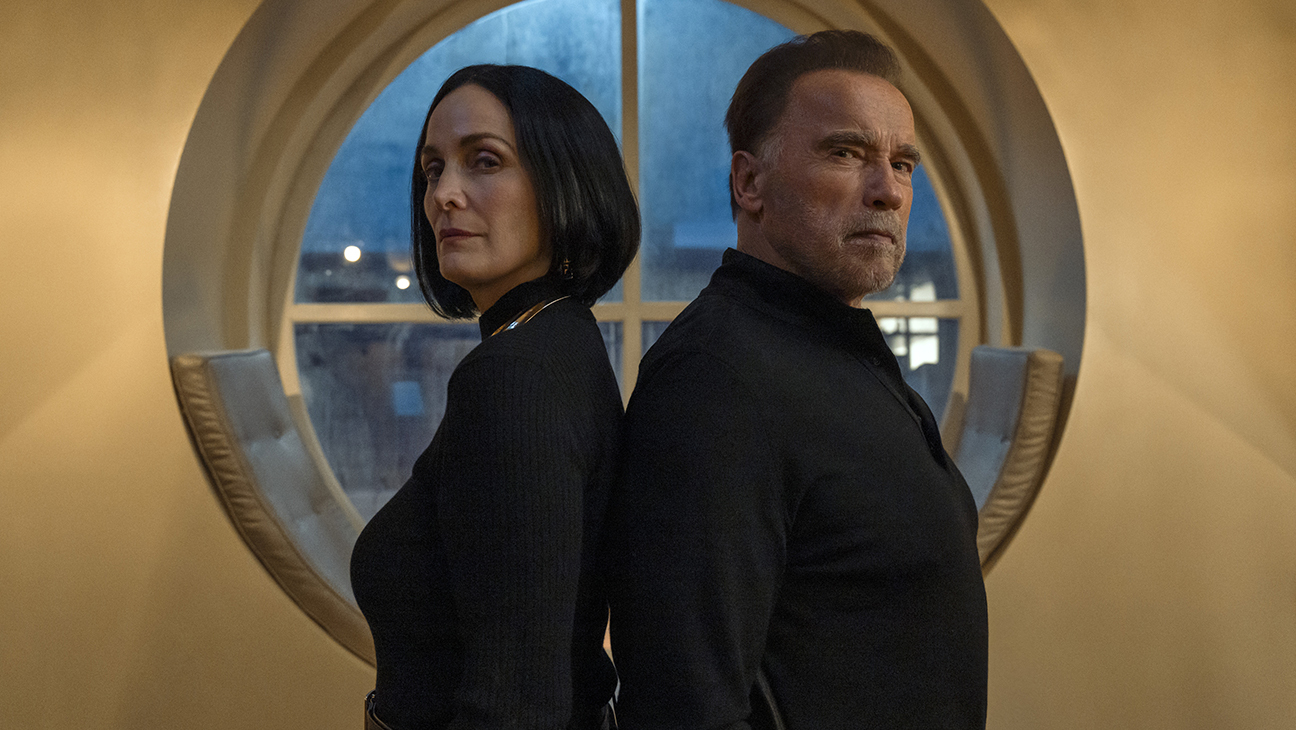 Arnold Schwarzenegger, Carrie-Anne Moss