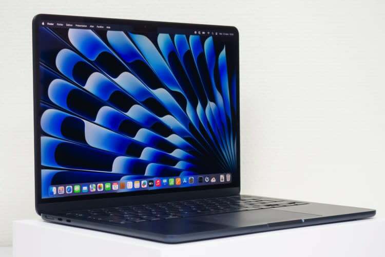 Soldes : le MacBook Air M3 avec 512 Go de stockage et 24 Go de RAM à 1 199 € (- 32 %)
