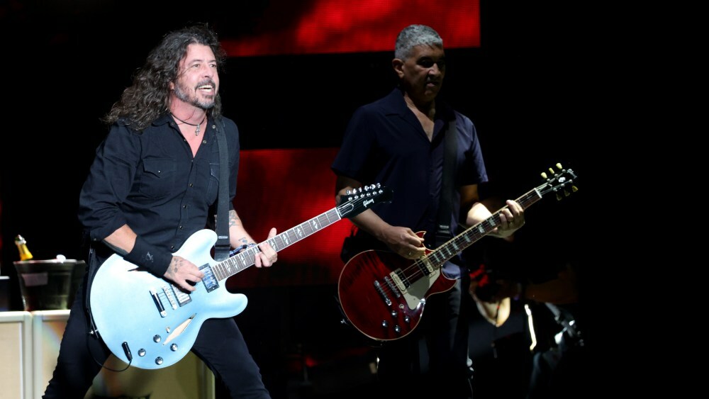 ASBURY PARK, NEW JERSEY - SEPTEMBER 17: Dave Grohl and Pat Smear of Foo Fighters perform during Sea.Hear.Now on September 17, 2023 in Asbury Park, New Jersey. (Photo by Kevin Mazur/Getty Images)