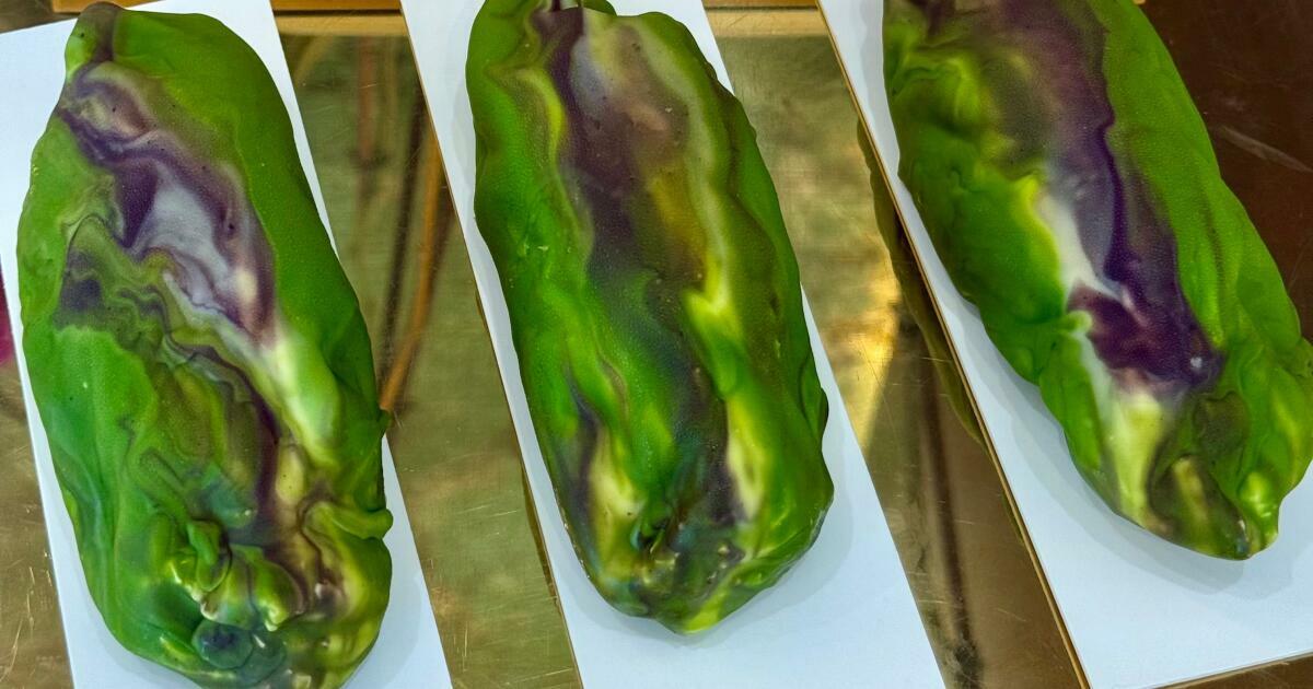 The best trompe-l'œil fruit desserts in L.A.