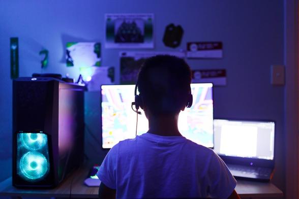 The European Union has begun testing age verification software which is being developed as part of a wider strategy to protect minors online.