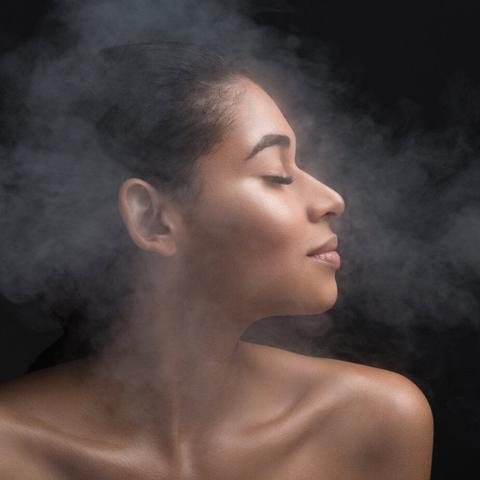 Glacial Beauty: Why Cryo Facials Are the Hottest Skincare Trend