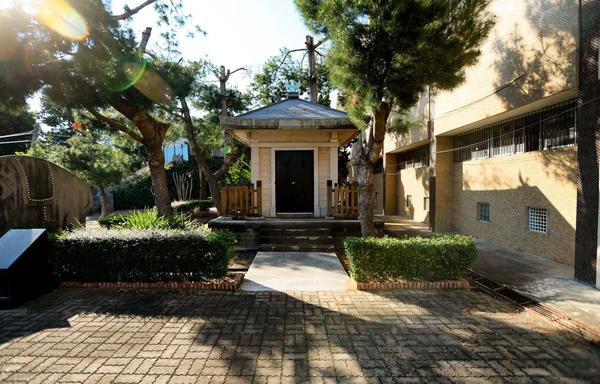 Sansa Public School Veneration Hall (三叉公學校奉安殿) — Josh Ellis Photography - Sansa Public School Veneration Hall (三叉公學校奉安殿) — Josh Ellis Photography