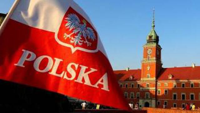 Nawrocki strips Zelenskyy of top Polish honor, Ukrainian Presidents Office declines to comment #UkraineNawrocki strips Zelenskyy of t...