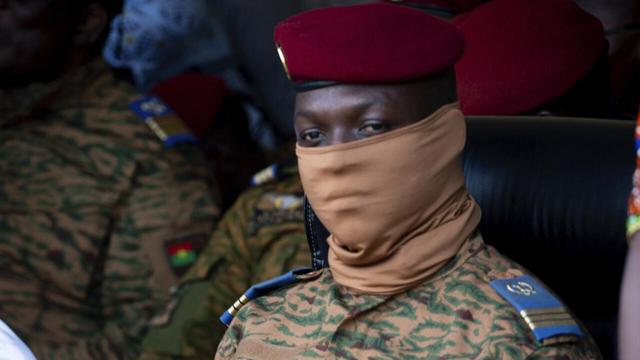 🟠 UPDATEBurkina Faso cuts diplomatic ties with FranceThe junta accused Paris of acting against Burkina Fasos interests and backing subversive networks and militants in the Sahel.📰  #Geopolitics #GeoWire