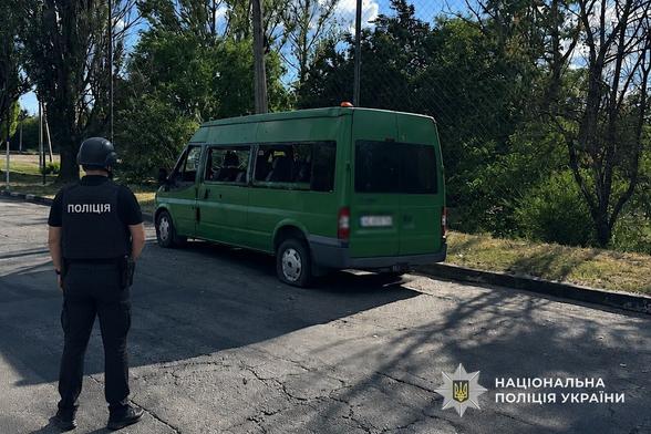 KYIV INDEPENDENT: Russian attacks kill 7, injure 89 across Ukraine over past day as drone strike hits minibus in Nikopol  Russia launched 129 Shahed-type attack drones overnight on June 27, Ukraines Air Force said. #Ukraine