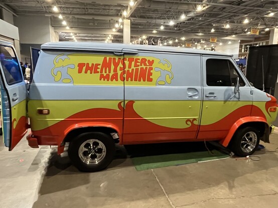 Scooby Doo The Mystery Machine van