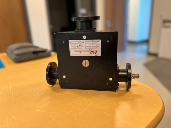 Three-port RF circulator manufactured by ERI