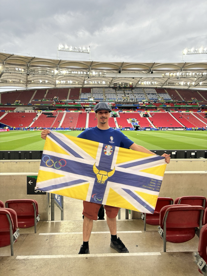 Me with my flag before kickoff 