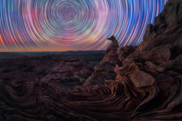 <a href="https://www.instagram.com/danielvgphoto/" rel="noreferrer nofollow">www.instagram.com/danielvgphoto/</a>

🇬🇧 If there's one thing I love about the United States, it's its deserts.
For me they are unique in the world 🌵✨ That's why we are repeating the trip in 2024. The American Southwest is full of weathered rock formations, creating textures and abstractions that look like something out of another planet 🌍. The undulating, smooth patterns have been formed over thousands of years ⏳.
The protagonist of this photo is an amazing example..., it reminds me of a dragon 🐉🔥

🇪🇸 Si hay algo que me encanta de Estados Unidos, son sus desiertos.
Para mí son únicos en el mundo 🌵✨ Por eso hemos repetido destino este año. El suroeste americano está lleno de formaciones de roca erosionada, creando texturas y abstracciones que parecen sacadas de otro planeta 🌍. Los patrones ondulantes y suaves se han formado durante miles de años ⏳.
El protagonista de esta foto es un ejemplo increíble..., me recuerda a un dragón 🐉🔥, y a ti??