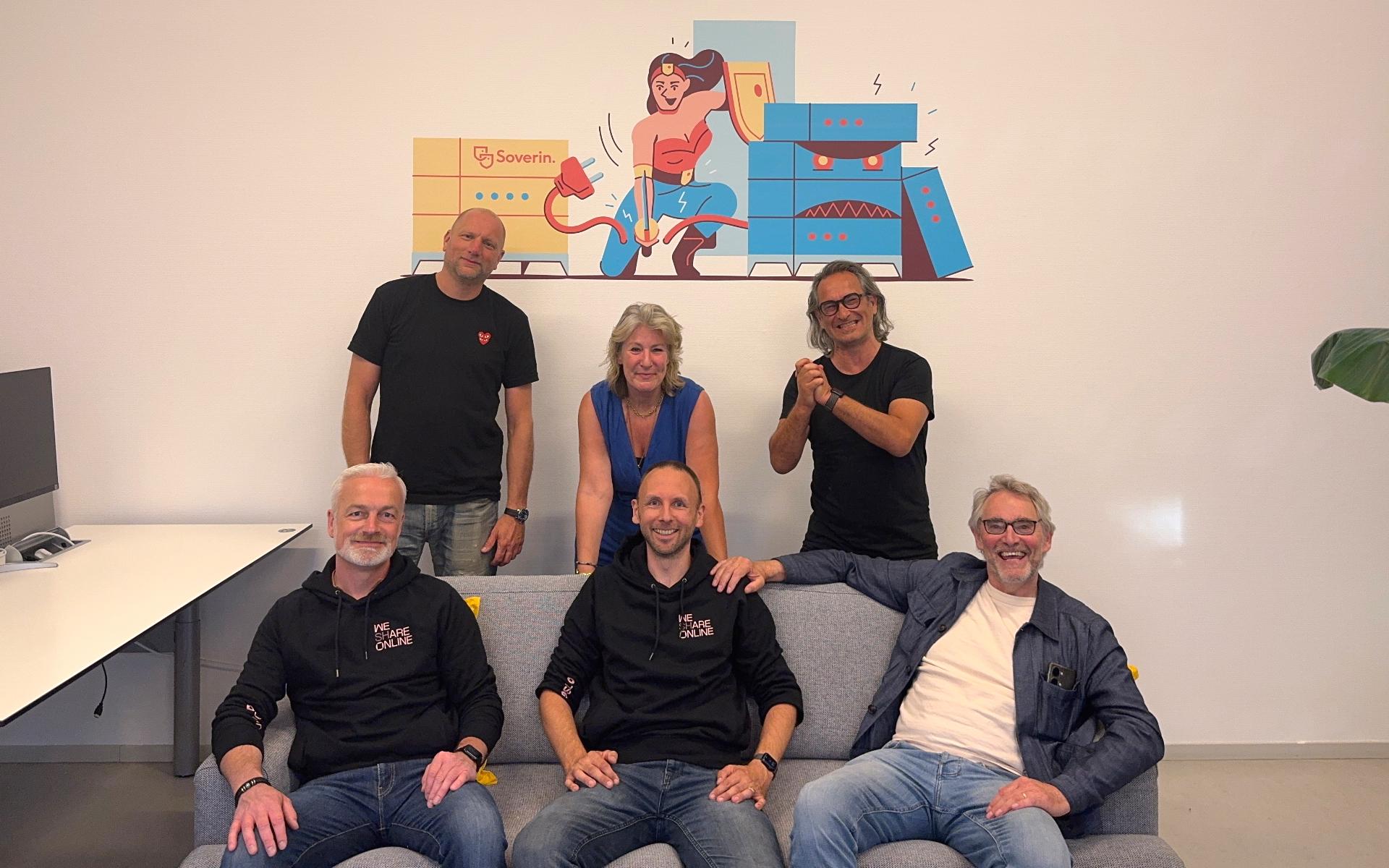 Soverin and The Sharing Group Teams foto