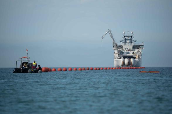 the first landing of the Medusa Submarine Cable System on the French coast